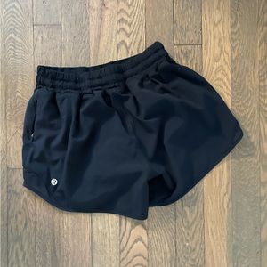 Lululemon Hotty Hot Low-Rise Lined Short 4" Navy